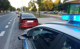 Policja urządziła "nalot" na zlot samochodów 