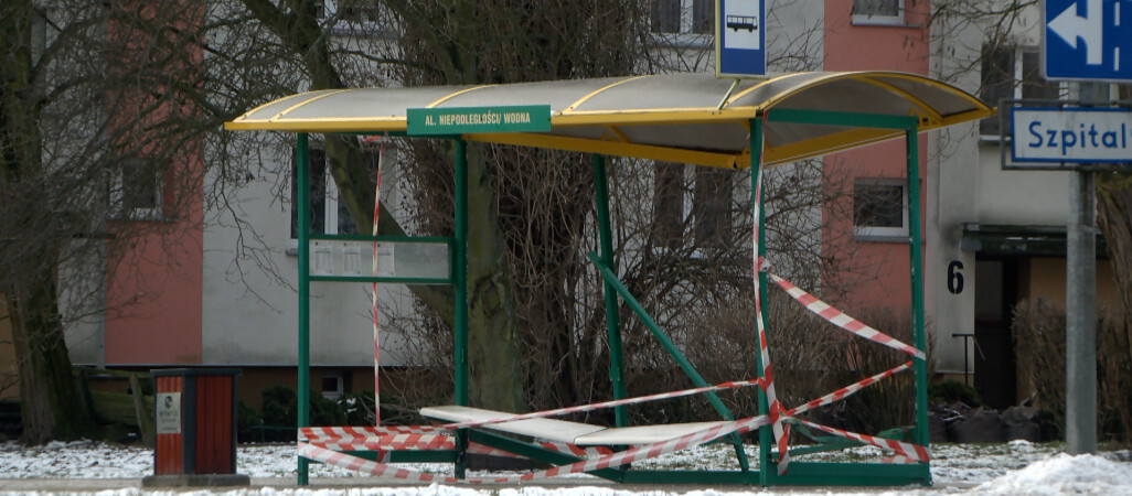 Policjanci szukają świadków kraksy