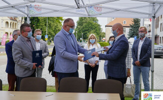 Za kilka dni ruszy remont elewacji budynku starostwa - ZDJĘCIA 