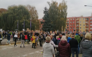 Ponad dwa tysiące osób protestowało w Pile - ZDJĘCIA I VIDEO 