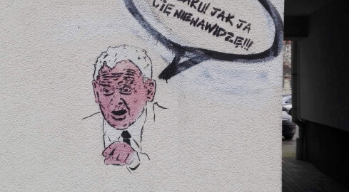 Polityczne graffiti na pilskich murach - ZDJĘCIA  - grafika