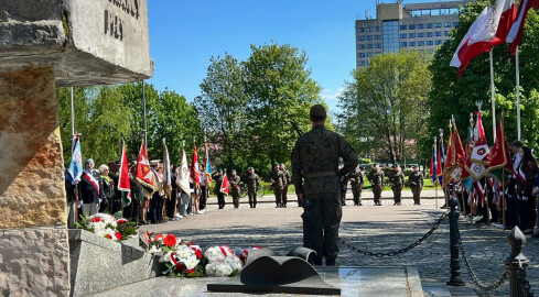 78 lat temu zakończyła się II woja światowa  - grafika