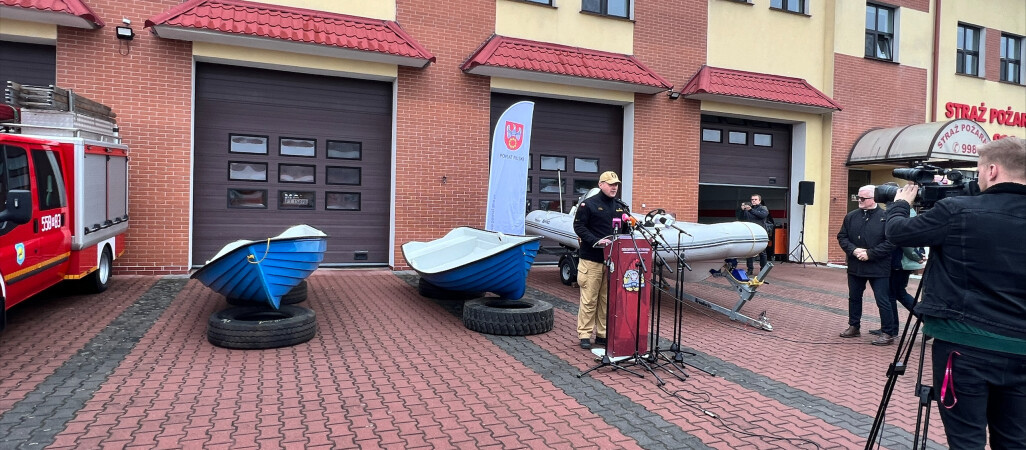 Trzy łodzie ratunkowe dla jednostek OSP w powiecie pilskim