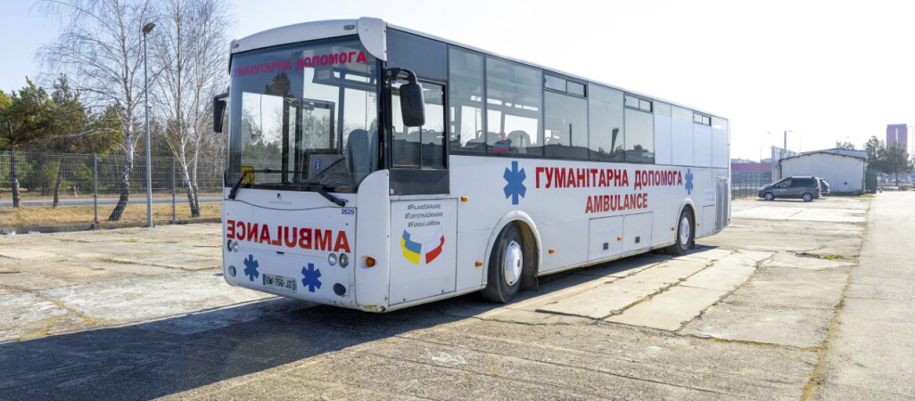 W trzy dni przerobili autobus na ambulans medyczny 