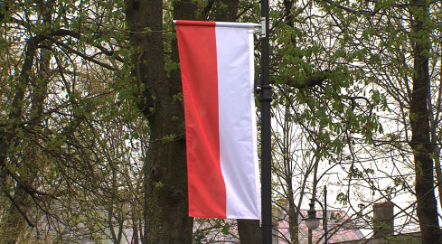 Biało-czerwone muzeum - grafika