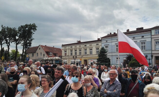 Rafał Trzaskowski rozmawiał z mieszkańcami Wałcza