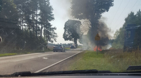 Śmiertelny wypadek na DK 22. Kierowca spłonął w aucie  - grafika