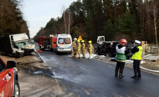 Zderzenie aut dostawczych na DW 189 na odcinku Kujan Sypniewo