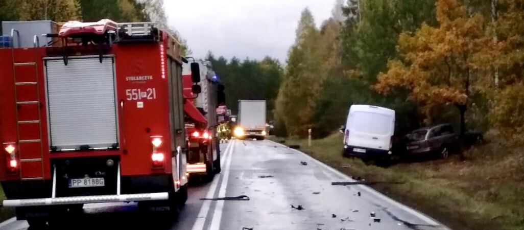 4 auta zderzyły się na DK10. Droga zablokowana 