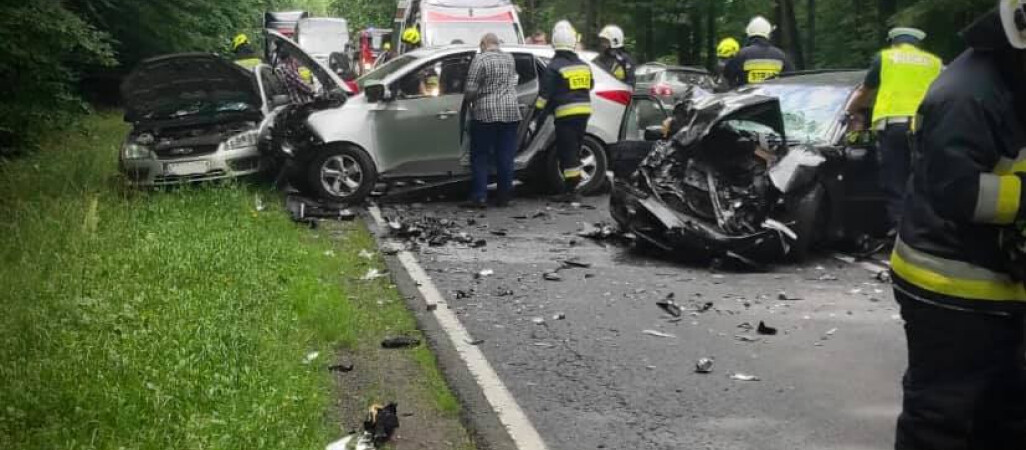 Wypadek między Śmiłowem a Grabównem