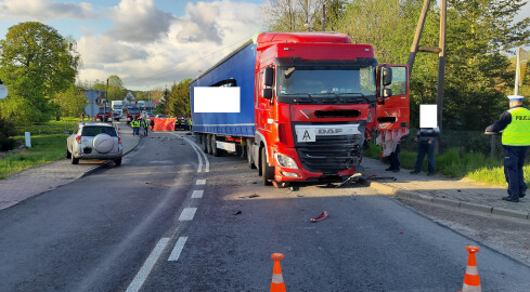 Kobieta jechała z dziećmi. Miała 104 km/h w terenie zabudowanym  - grafika