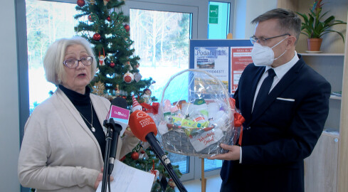 38 paczek trafiło do podopiecznych pilskiego hospicjum  - grafika