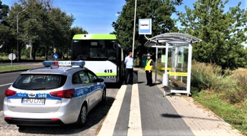 Ruszyły kontrole "maseczkowe" w sklepach i w autobusach  - grafika