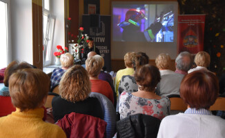 Seniorzy otrzymali 20 czujników tlenku węgla 