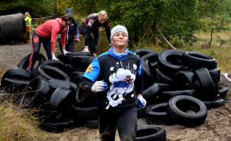 Biegli i czołgali się dla 2-letniego Mikołaja 