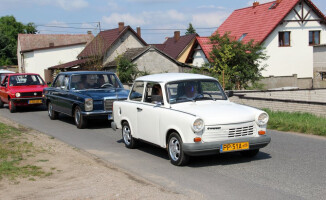 Zlot zabytkowych aut w Zakrzewie - ZDJĘCIA 